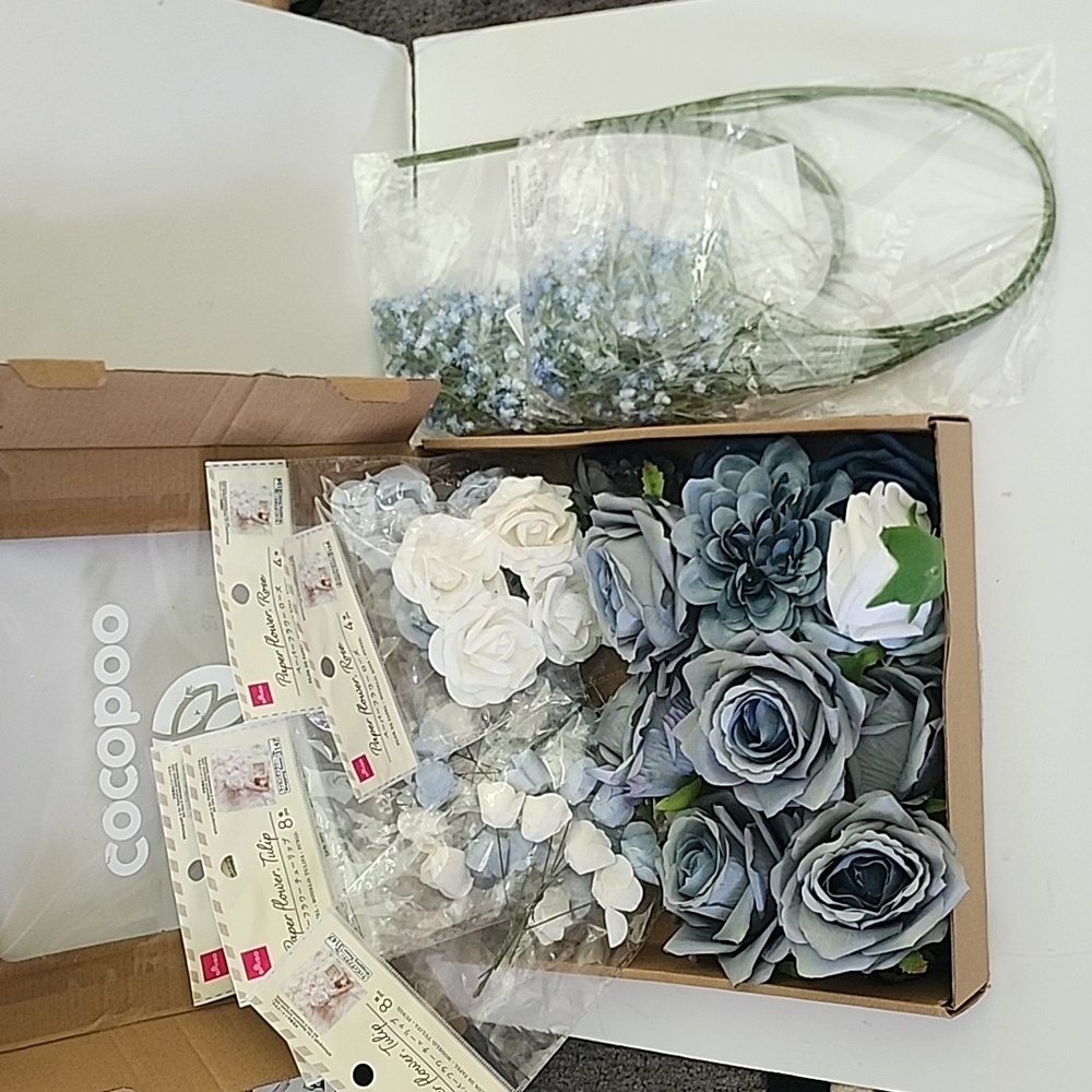 Forever Flowers bundle wedding roses and tulips - Picture 1 of 9